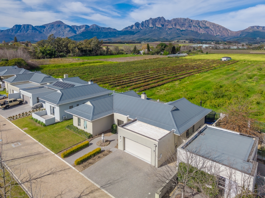 3 Bedroom Property for Sale in Wellington Central Western Cape